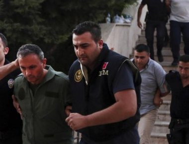 Τουρκία: Διέταξαν τη σύλληψη 15 αξιωματικών -Η έρευνα έχει εξαπλωθεί σε 9 επαρχίες